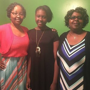 Meet your Posher, Hollena